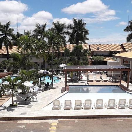 Apartamento Diroma Resort Caldas Novas Ngoại thất bức ảnh